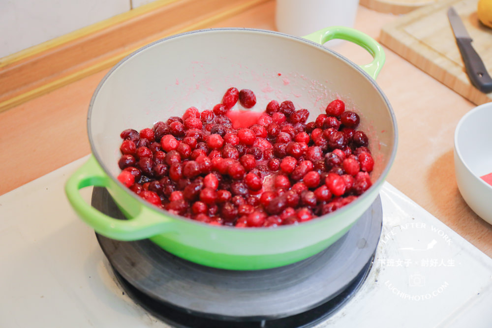 食譜做法【蔓越莓果醬】好市多 Costco有機冷凍蔓越莓(Cranberry)料理，超簡單！！！